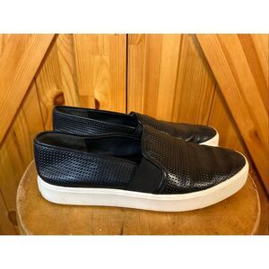 Vince Women's Blair Slip-On Sneaker Leather Black Size 7M